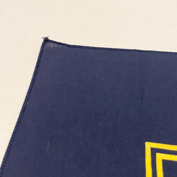 University of Michigan Wolverines Go Blue Bandana - Picture 5 of 14